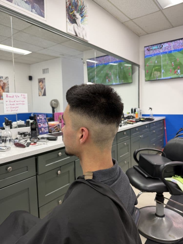 Men Cut at Dimension Hair Salon in Bothell
