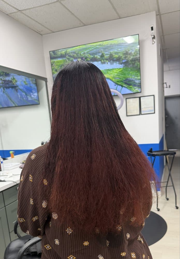 Women Color at Dimension Hair Salon in Bothell