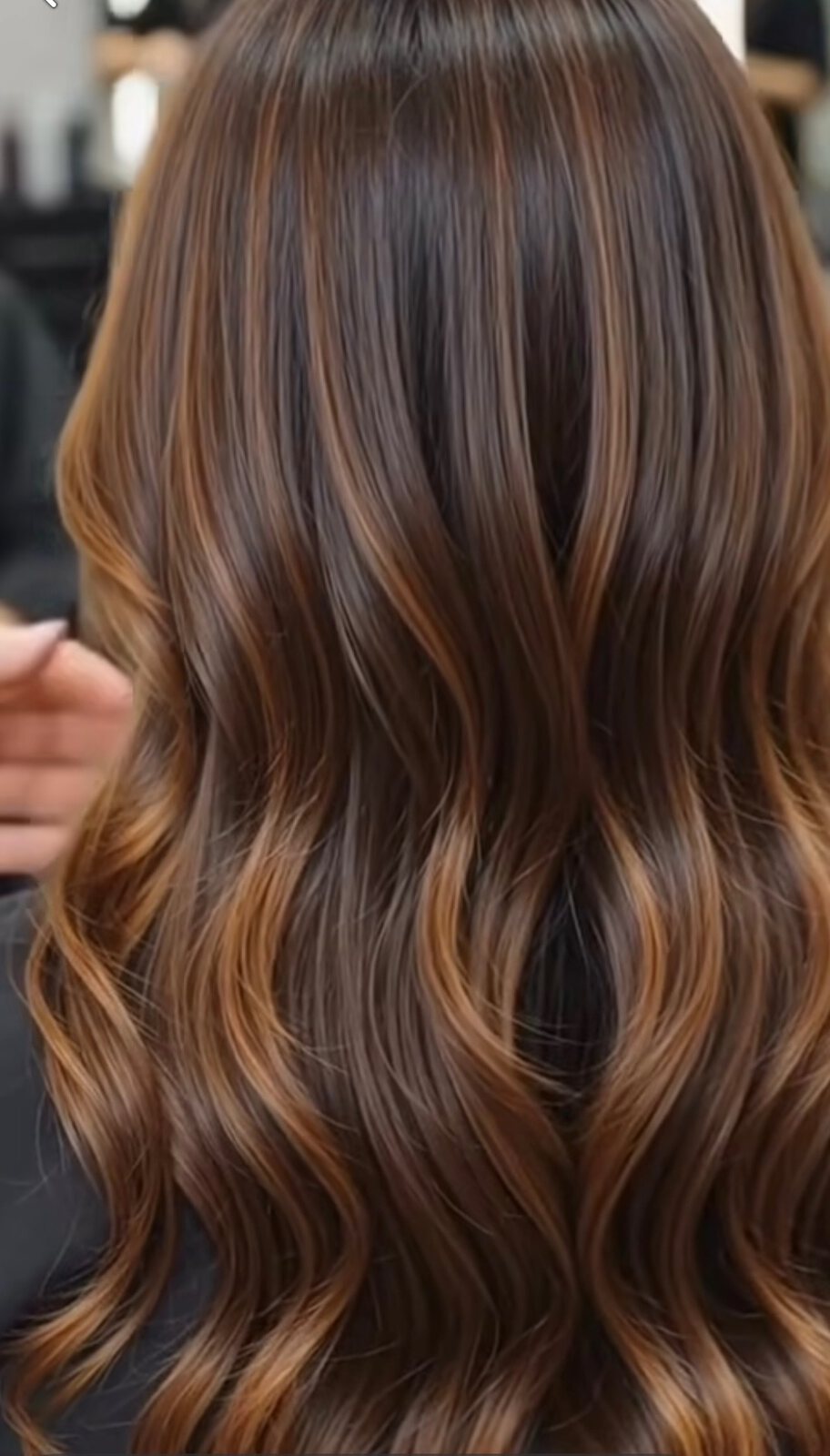 Women Color at Dimension Hair Salon in Bothell